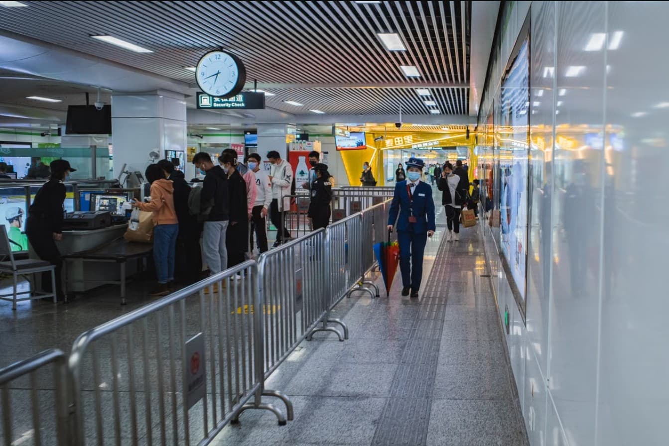 Fast Track vs. Regular Immigration at Suvarnabhumi: Which Should You Choose?