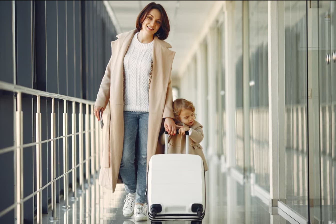 Fast Track for Families Flying Into Bangkok or Phuket